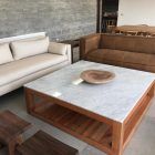 mesa de centro marmol y madera